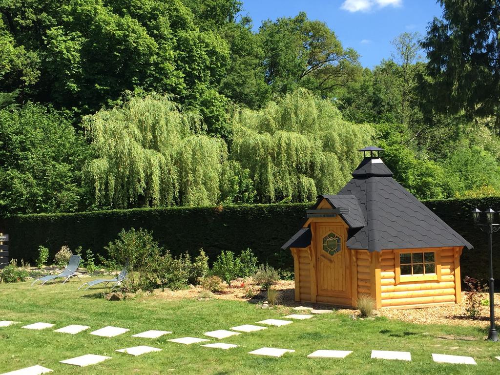 Les Roulottes De La Basse Maunerie Les Herbiers Room photo